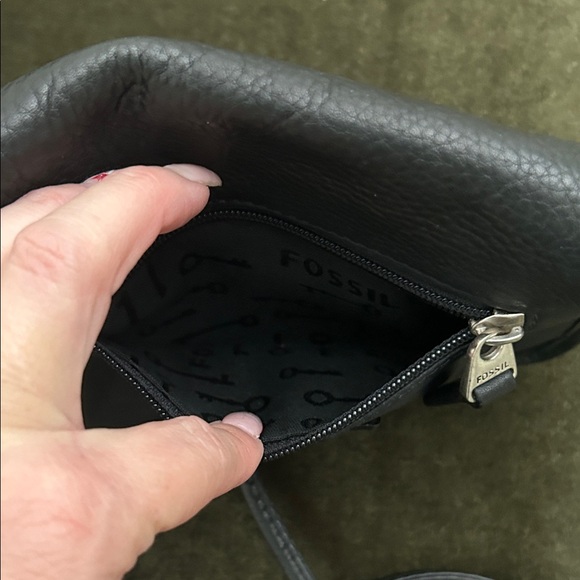 VNTG Fossil Black Leather mini Crossbody Bag with Silver Accents - Picture 13 of 13